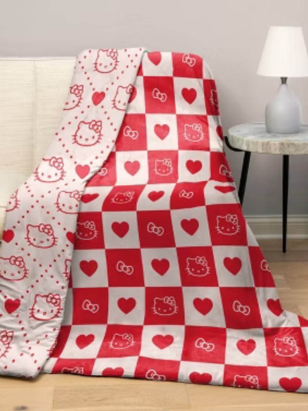 SANRIO HELLO KITTY NWT Serenity Comfort Cloud Throw Blanket